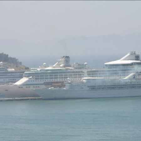 Alp Hotel Kusadasi Exterior photo