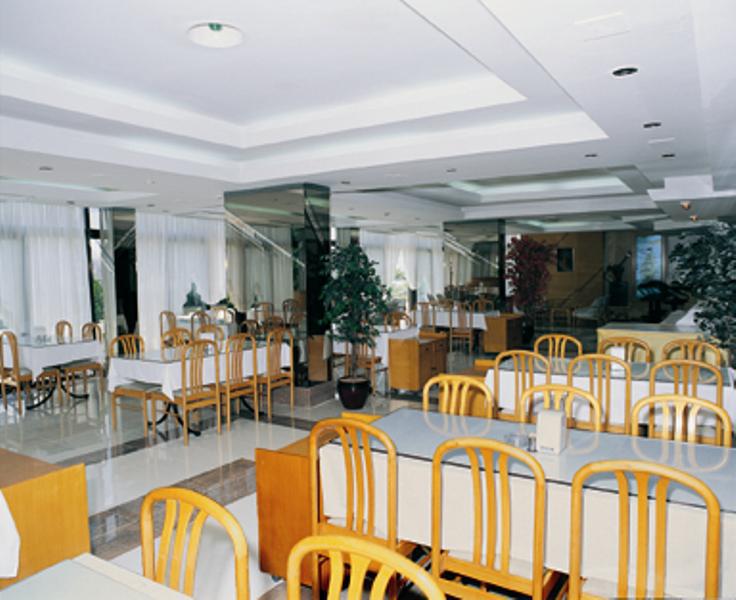 Alp Hotel Kusadasi Exterior photo