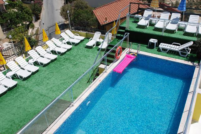 Alp Hotel Kusadasi Exterior photo